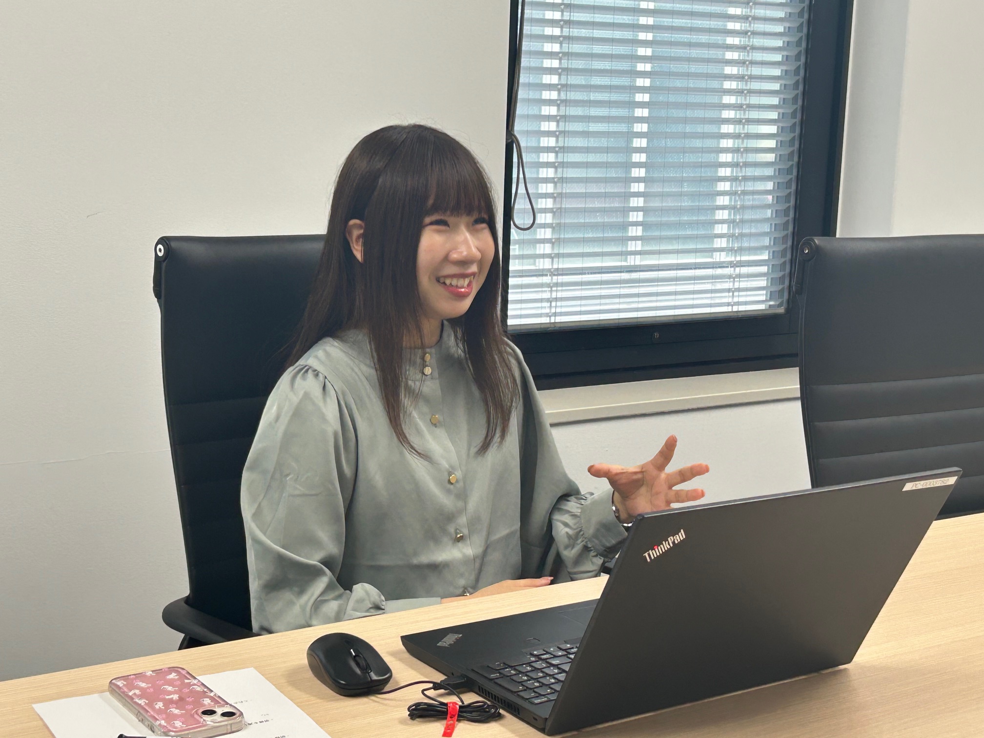 インタビュー